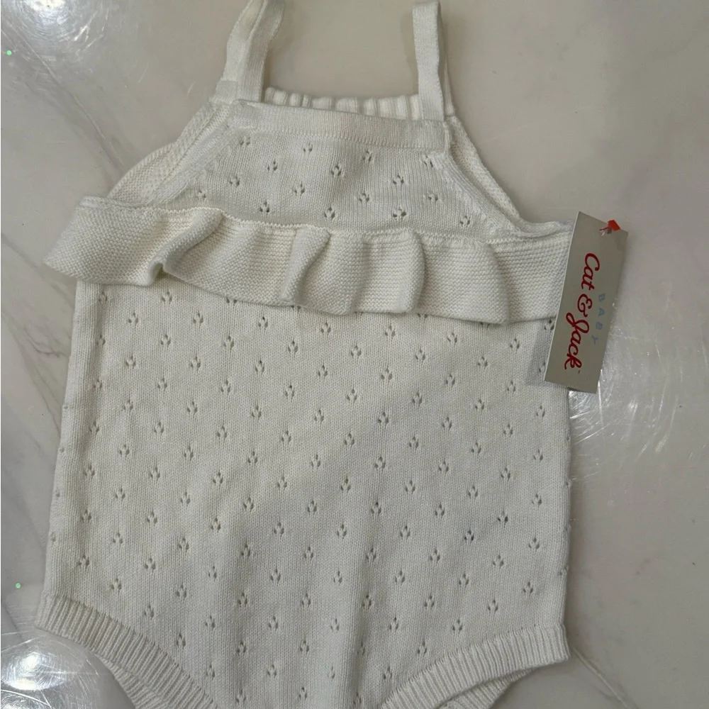Cat & Jack Cream Knit Diaper Cover..#544